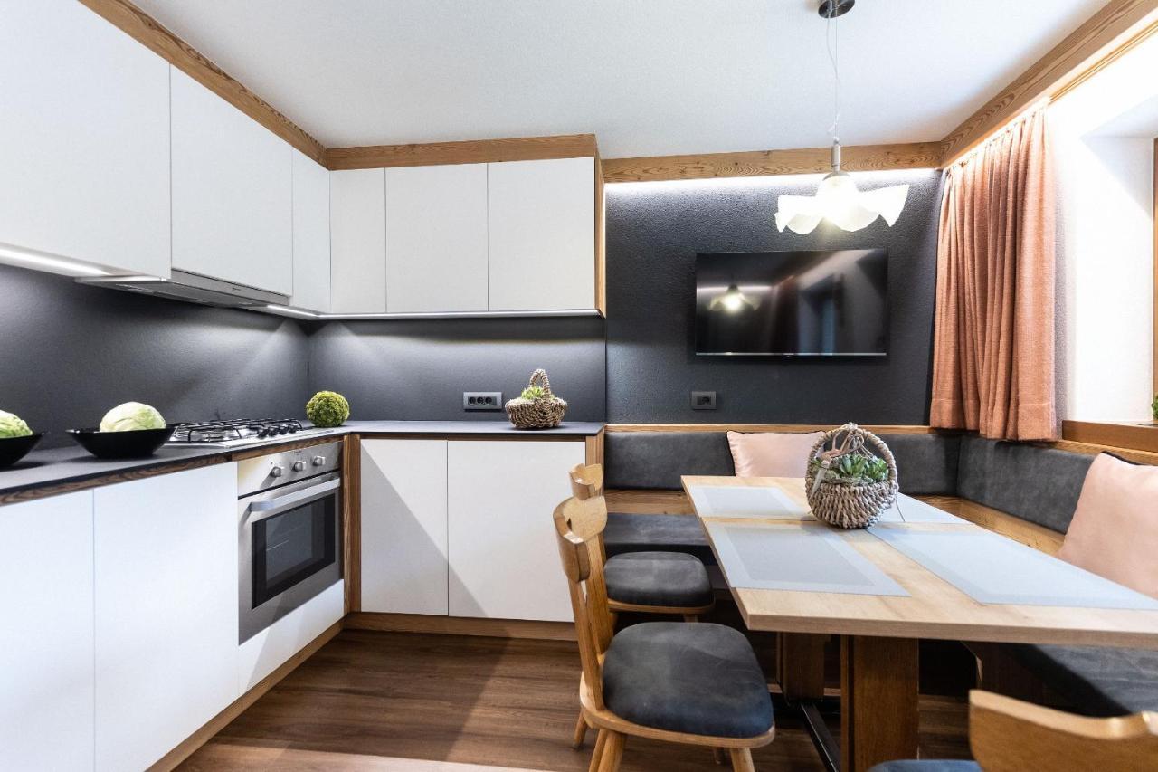 Ciasa Rosra Apartment ลาวิลลา ภายนอก รูปภาพ