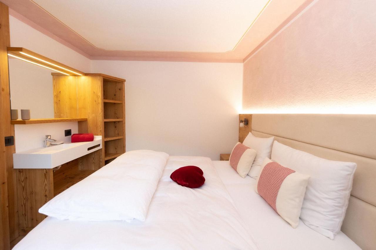 Ciasa Rosra Apartment ลาวิลลา ภายนอก รูปภาพ