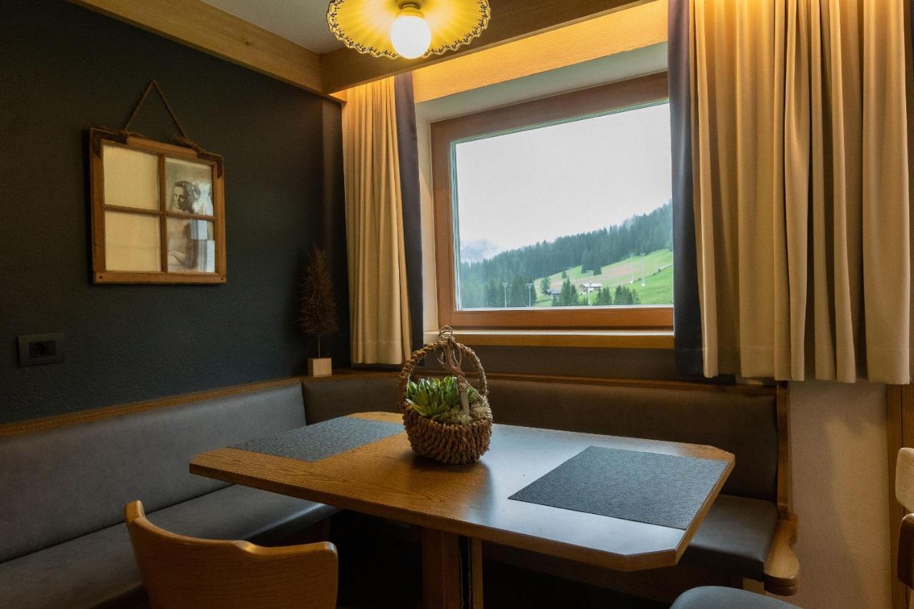 Ciasa Rosra Apartment ลาวิลลา ภายนอก รูปภาพ