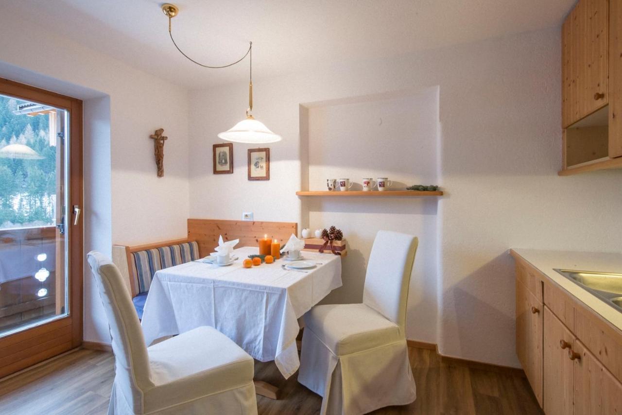 Ciasa Rosra Apartment ลาวิลลา ภายนอก รูปภาพ
